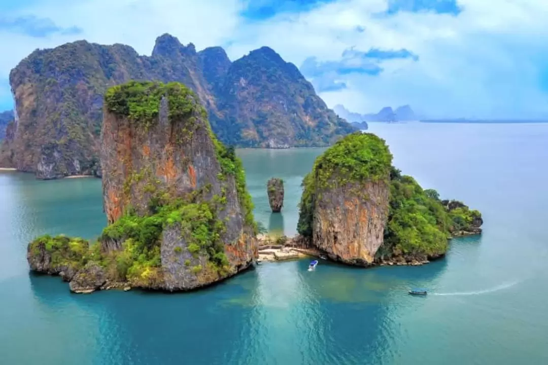 James Bond Island & Canoe Tour by Longtail Boat-Full Day from Phuket