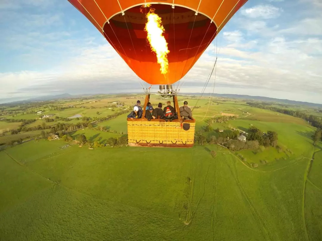 Hot Air Balloon Flight Experience in Yarra Valley