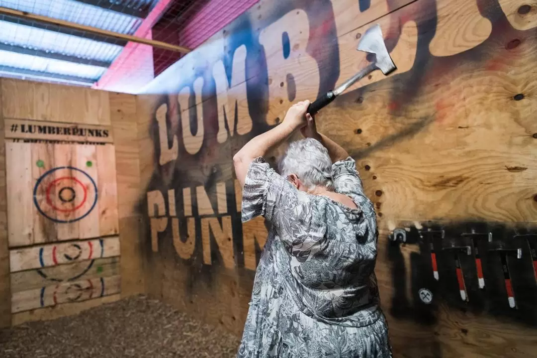 Axe Throwing Experience in the Gold Coast