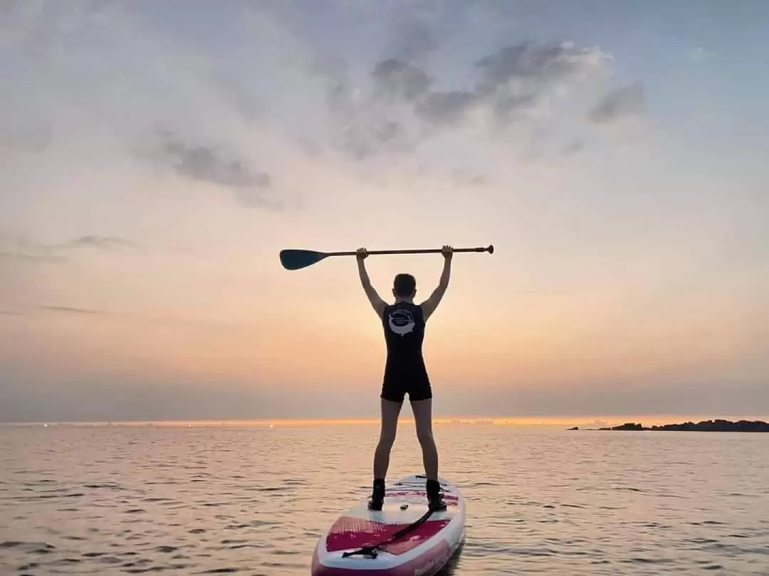 New Taipei: Longdong Bay SUP Sunrise/Sunset Experience Tour in Northeast Corner