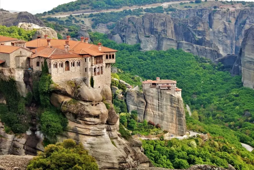 Meteora 1 Day Tour from Athens by Bus