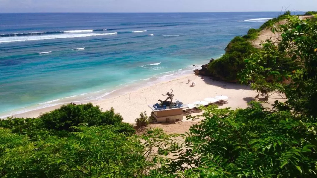 Bali's Top Southern Beaches and Uluwatu Kecak With Seafood Dinner 