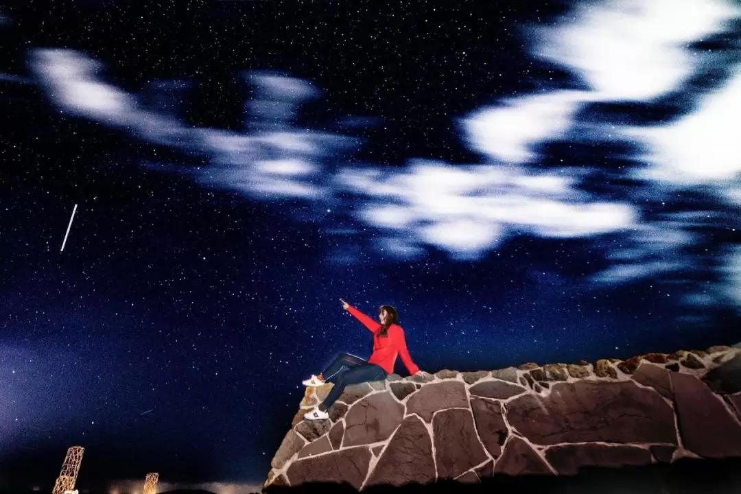 Starry Night Photoshoot Experience in Jeju