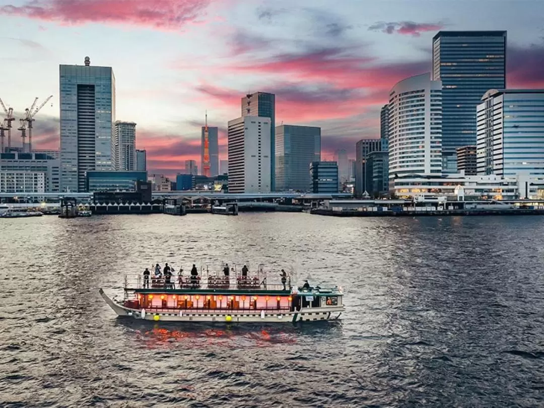Tokyo City, Tokyo Bay Sightseeing Houseboat Tour with Seafood Dining