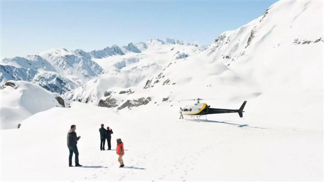 The Grand Tour Helicopter Flight in Franz Josef Glacier