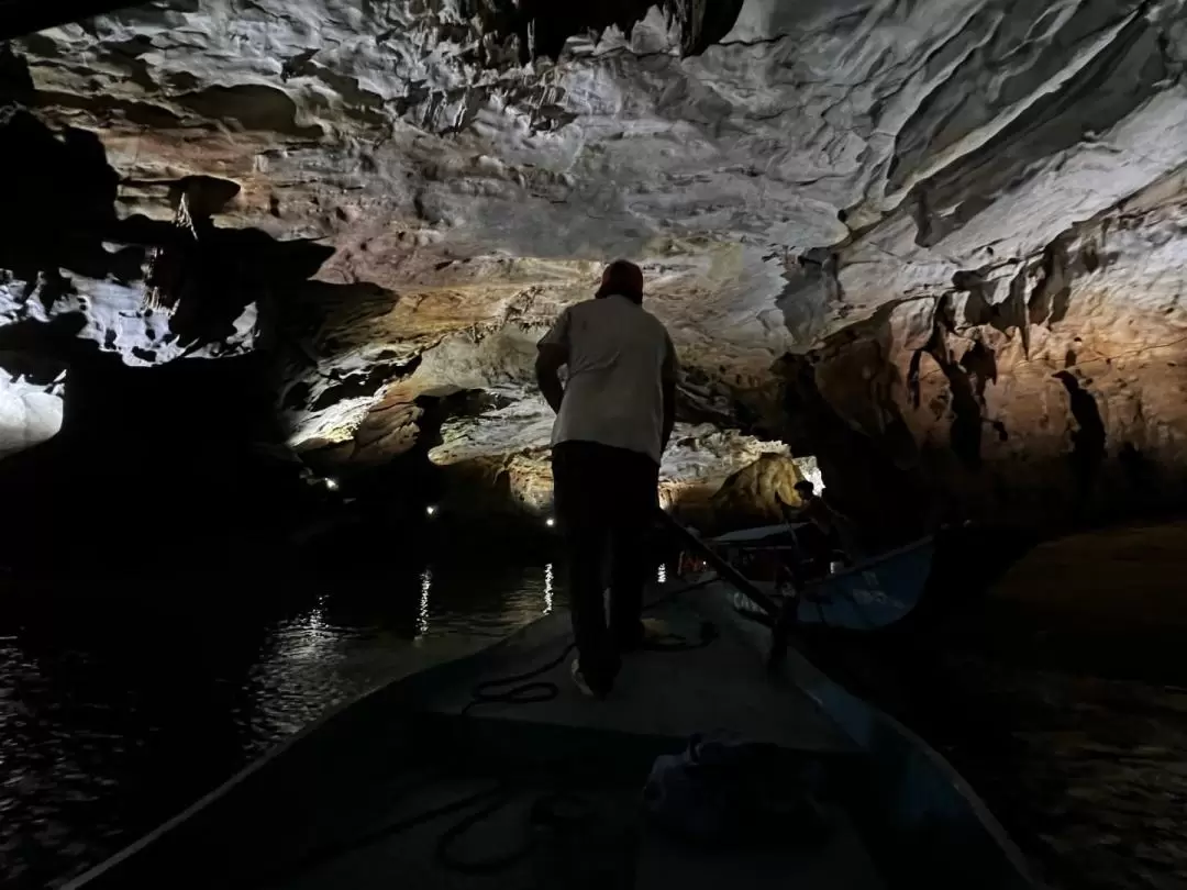 Paradise Cave and Phong Nha Cave Day Tour