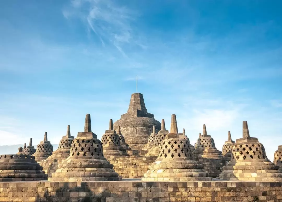 Private Motorcycle Tour to Sunrise Puthuk Stumbu, Gereja Ayam and Borobudur Temple