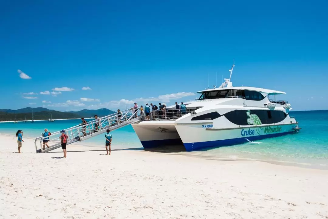 Whitsundays Cruise and Whitehaven Beach Half Day Cruise