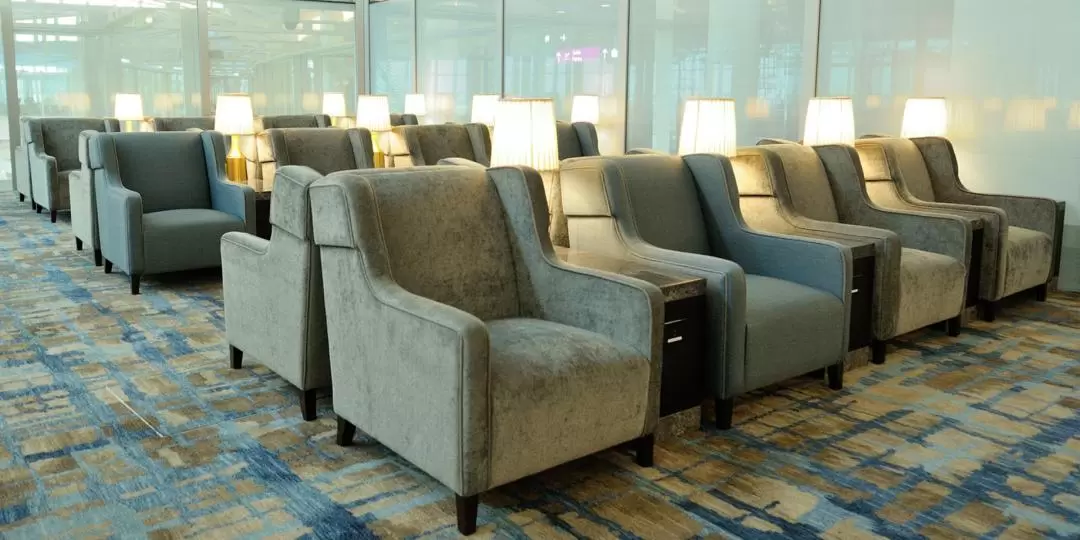 Plaza Premium Lounge Service in Toronto Pearson International Airport (YYZ) 