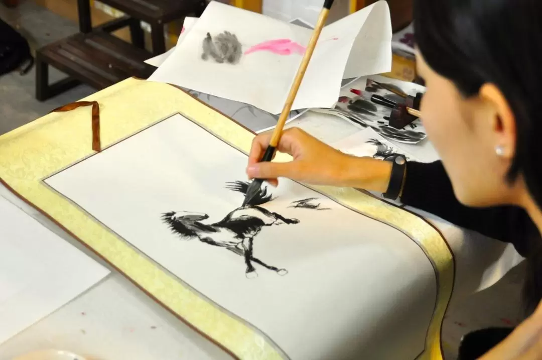 Aura Art - Traditional Chinese Painting Workshop | Central