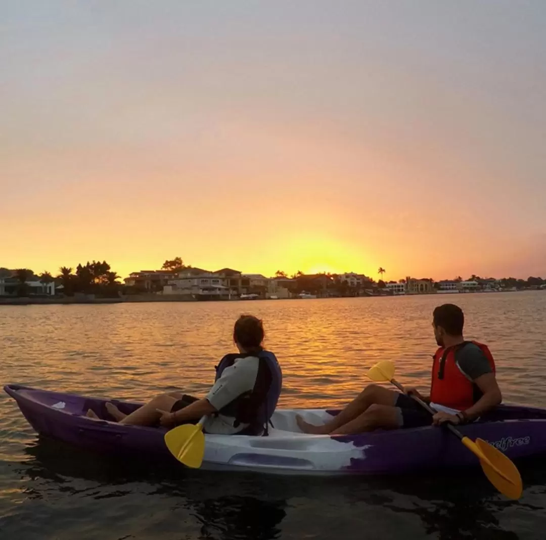 Surfers Paradise Sunset Kayak Adventure in Gold Coast