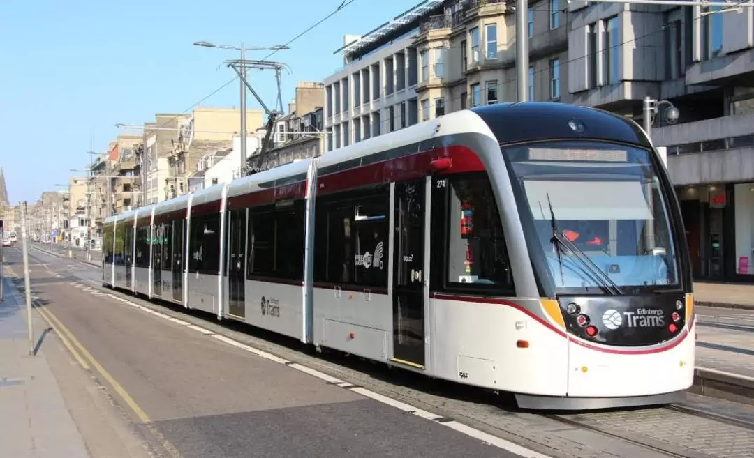 片道トラム乗車チケット（エディンバラ空港⇔市内 / Edinburgh Trams提供）