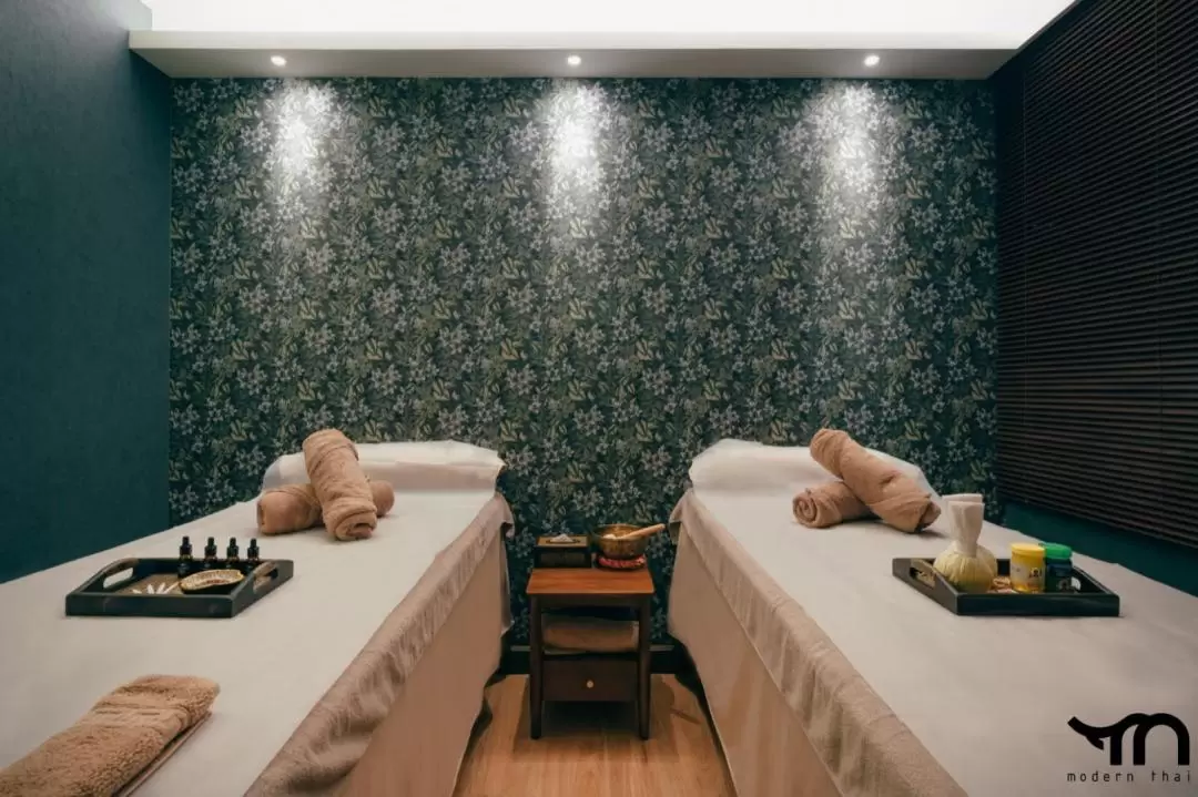 Modern Thai-Thai Massage Experience|Traditional Thai Massage(4 Hands)|Aromatherapy oil Massage|Tsim Sha Tsui | Kwun Tong