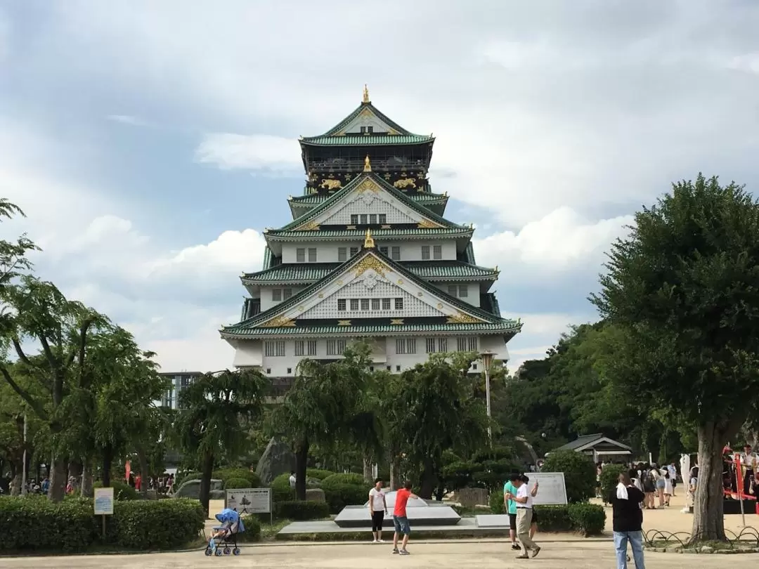 Osaka Highlights Private Day Tour