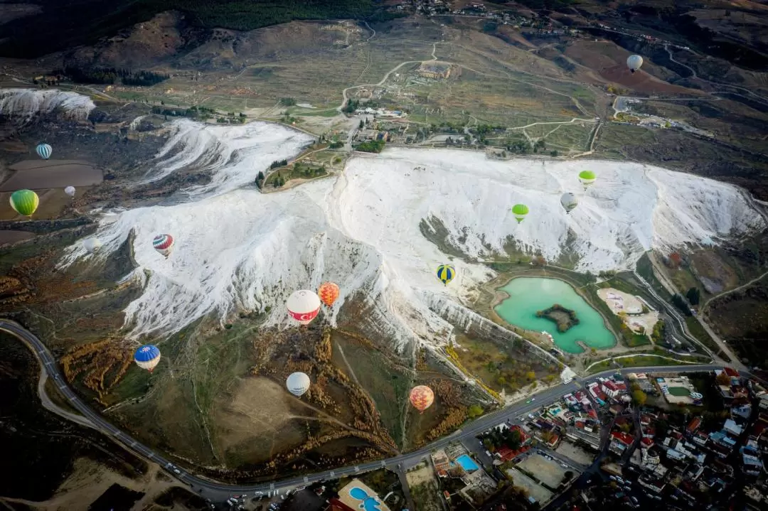 Pamukkale Hot Air Balloon Flight with Hotel Transfers