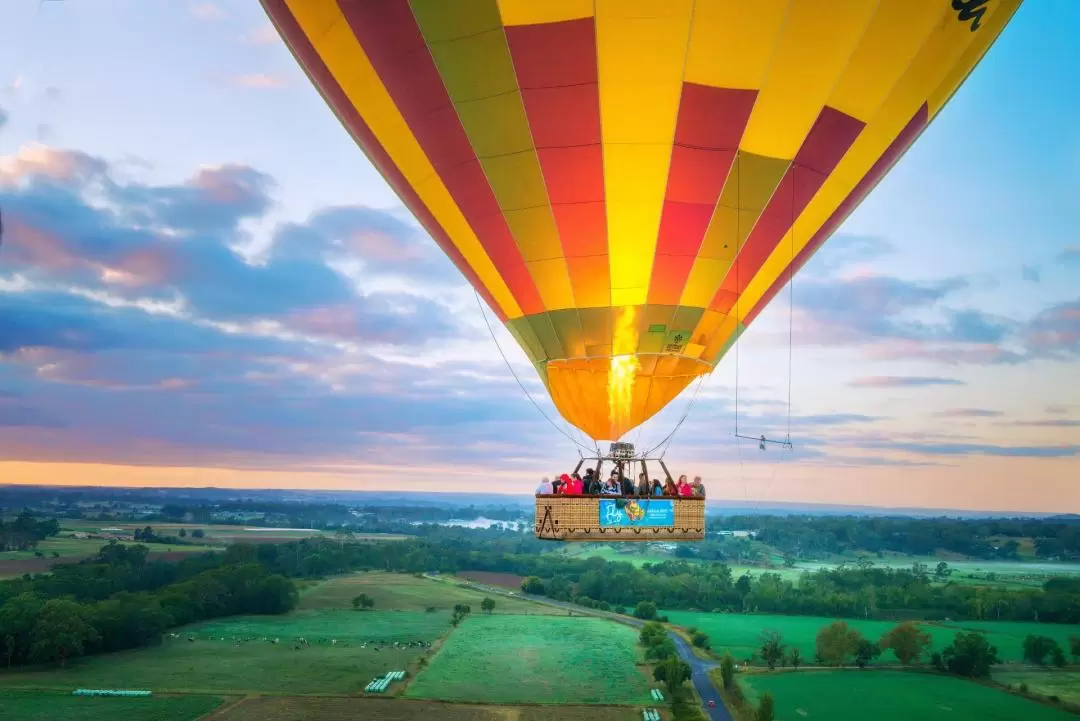 Hot Air Balloon Sunrise Flight in Camden Valley