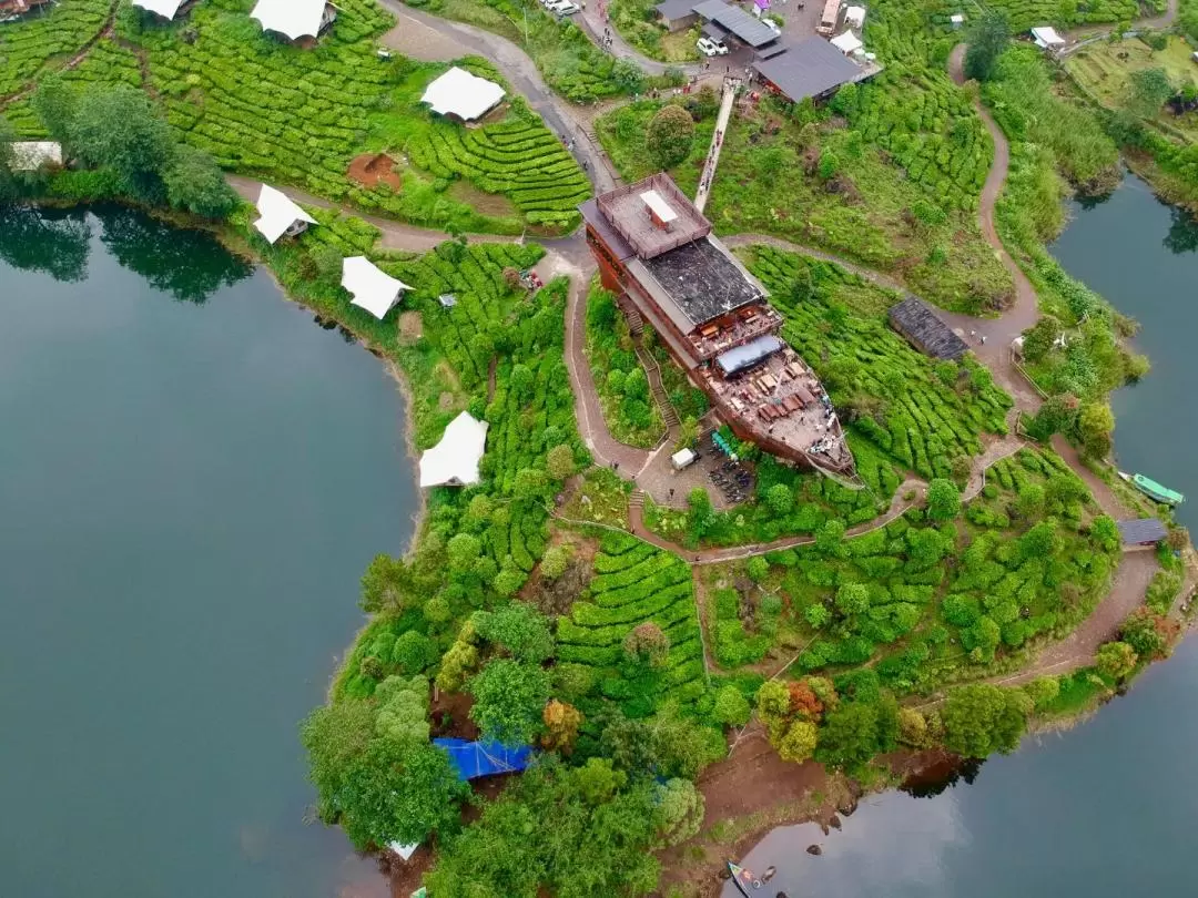 Kawah Rengganis Private Hiking and Glamping Lakeside Tour from Bandung