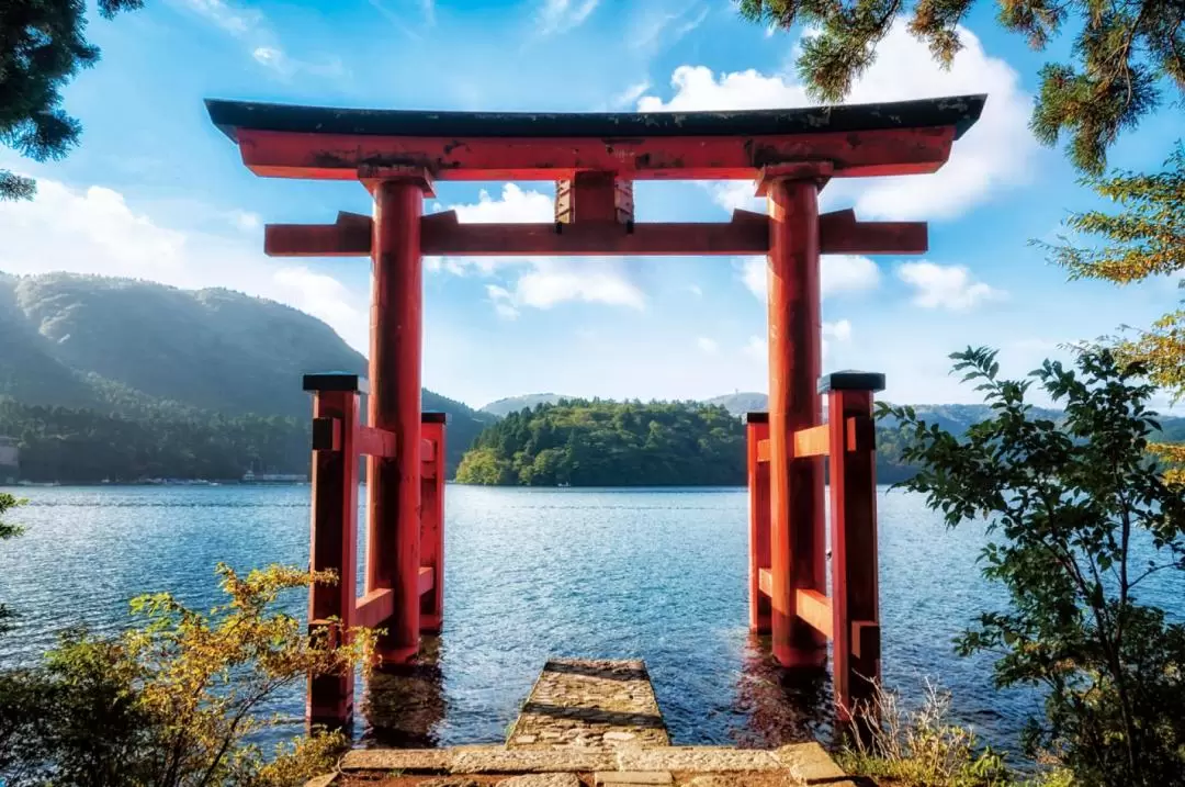 箱根｜箱根神社＆箱根海賊船＆箱根登山纜車＆御殿場名牌購物中心一日遊｜東京出發