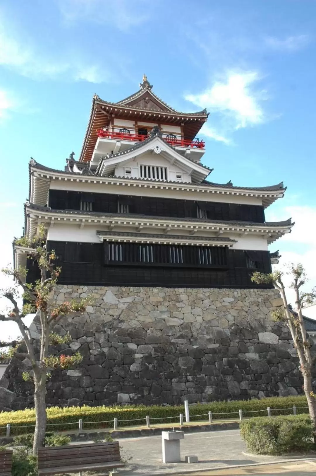 清州城 半日ツアー（名古屋発 / 甲冑体験付き）