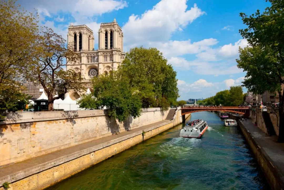 Paris City Tour, Seine Cruise, and Lunch at the Eiffel Tower with Skip-the-Line Access