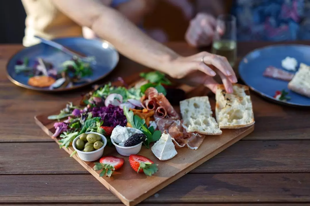 The Tastes of Tamborine Mountain Rainforest Tour