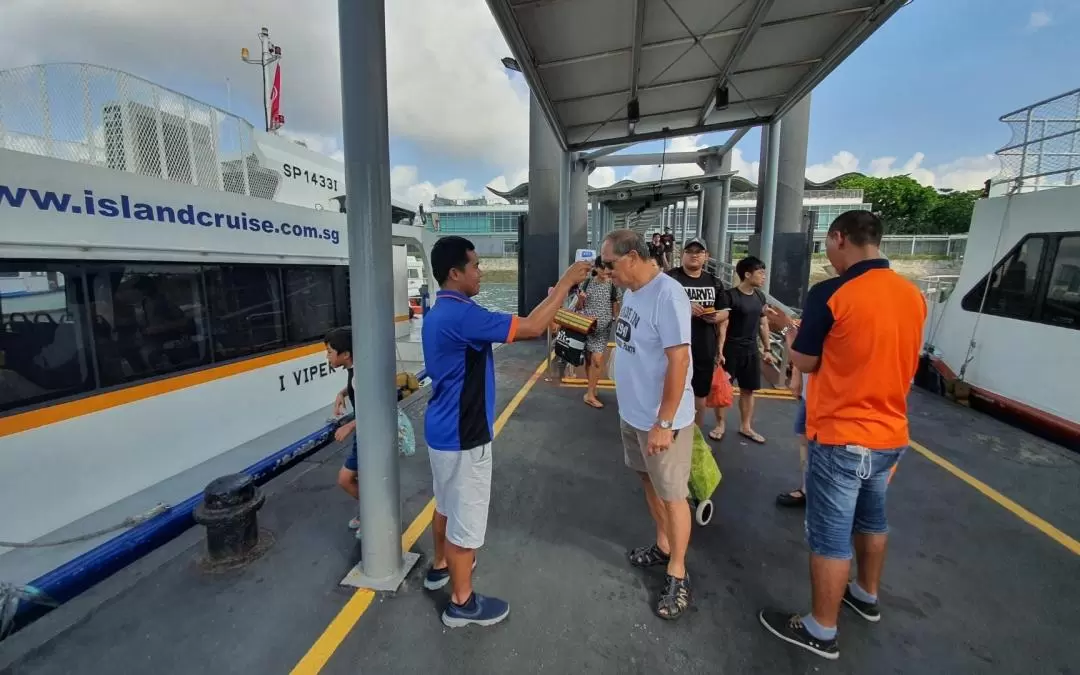 St. John's Island - Lazarus Island - Kusu Island Ferry