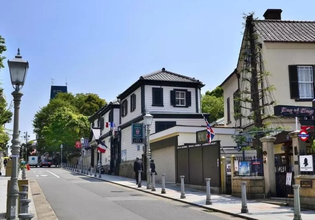 Arima Onsen, Kitano Ijinkan-Gai, & Outlet Day Tour from Osaka