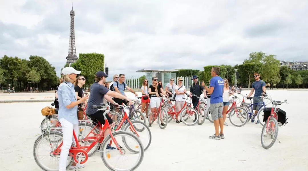 Half Day Bike Tour in Paris