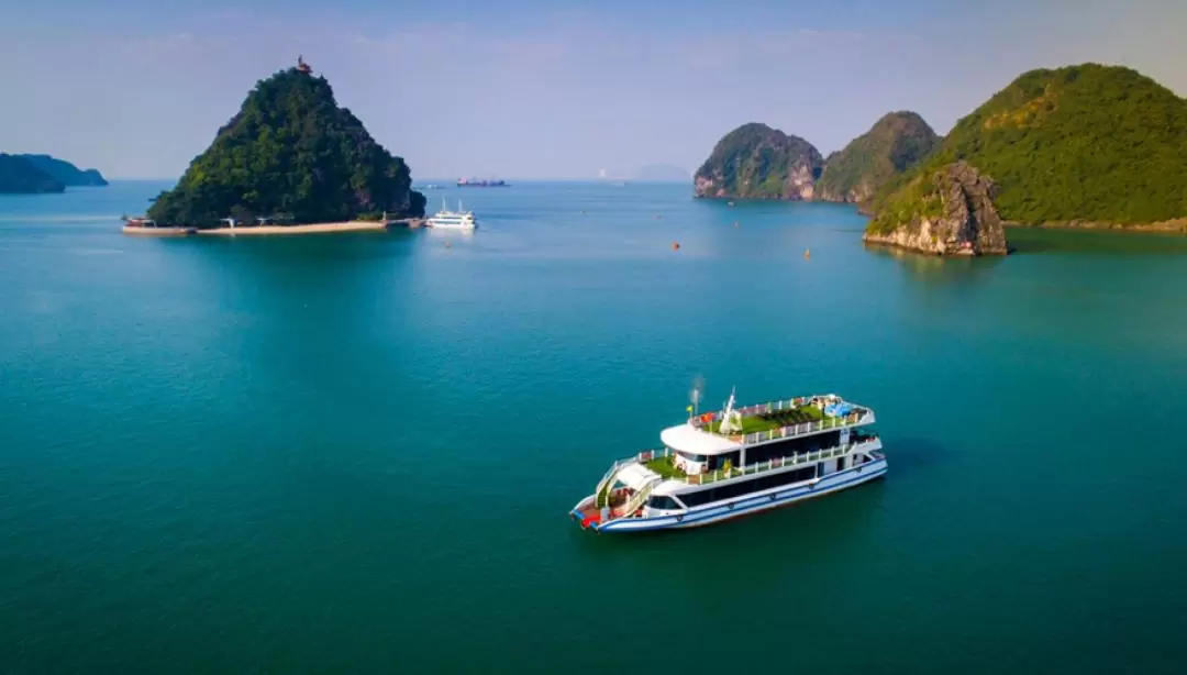 [Route 2] Halong Bay Cruise Tour with Japanese Speaking Guide